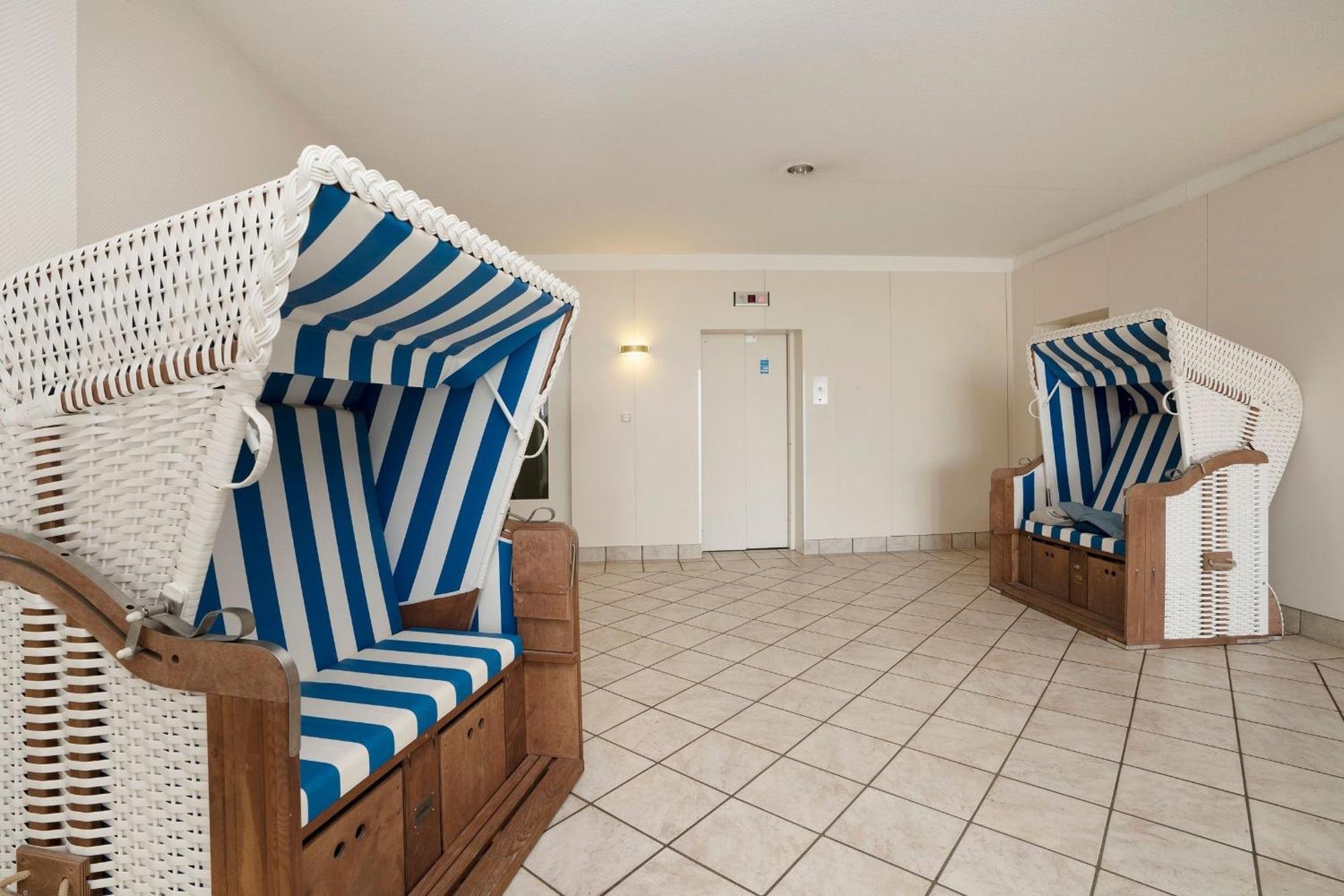 Apartment Strandhotel Kleine Krabbe *